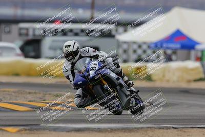 media/Jan-15-2023-SoCal Trackdays (Sun) [[c1237a034a]]/Turn 2 Set 2 (1155am)/